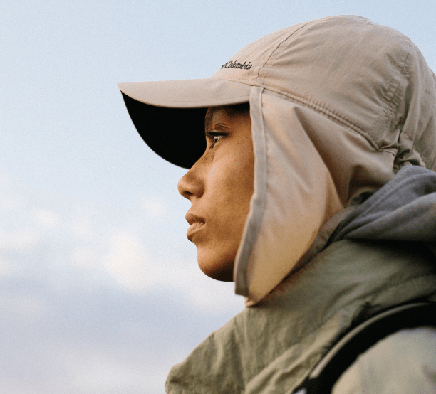 woman looking on in columbia sportswear cap