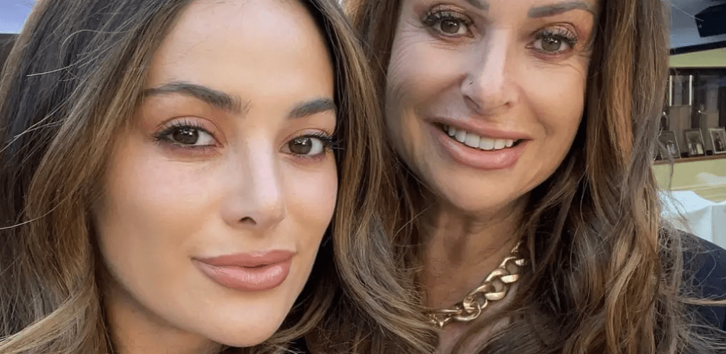 the only way is essex star and her mum promoting 10 years younger